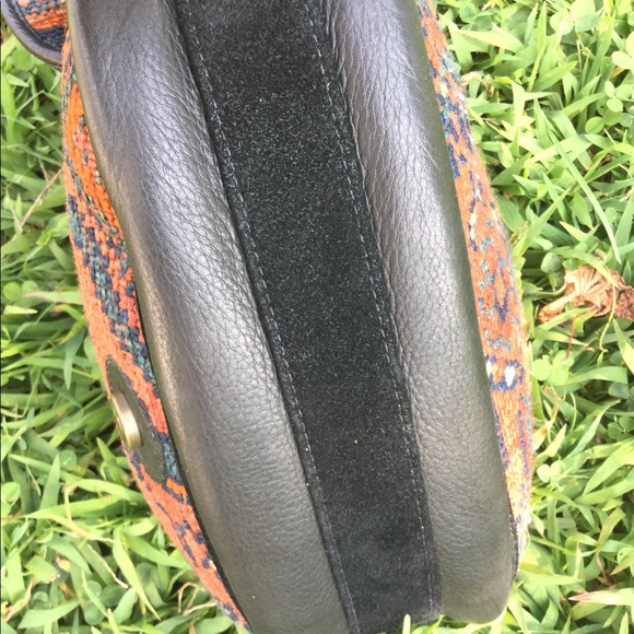 REEVES LEATHER SADDLE BAG PURSE EMBROIDERED SUEDE - Picture 7 of 8